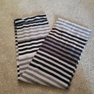 Black grey stripes circle scarf